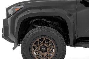 Toyota 4Runner Fender Flares - Rough Country - Pocket Flares - Flat Black - 2025+
